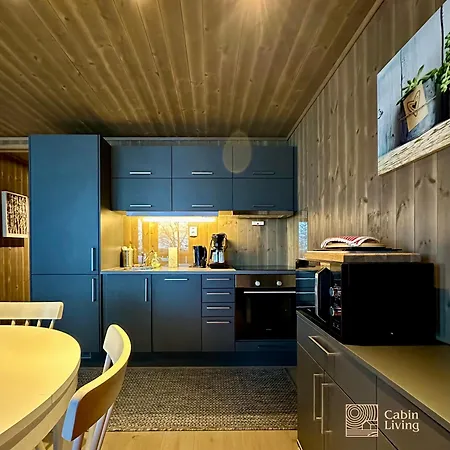 Modern Ski-in Out At Apartamento Sjusjoen
