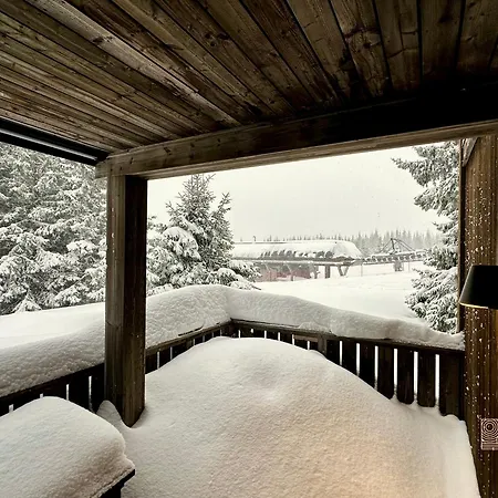 Апартаменты Modern Ski-in Out At Sjusjoen